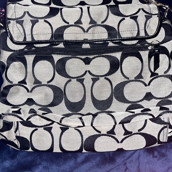 Coach crossbody like new! Retails for $248! - Picture 9 of 14